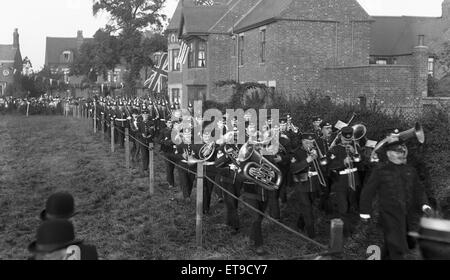 Nuneaton volunteers march off behind the battalion band of the Royal Warwickshire Regiment. Circa 1895 Stock Photo