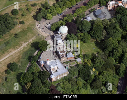 aerial view of The Royal Observatory, Peter Harrison Planetarium & GMT Meridian Line in Greenwich Park, London, UK Stock Photo