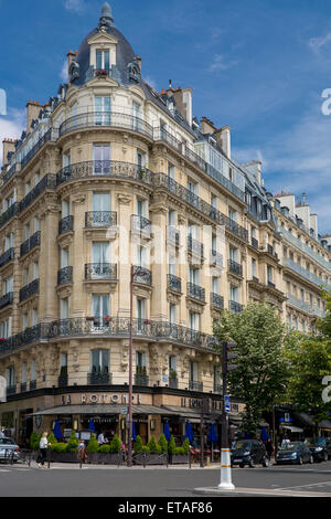 French Architecture and Cafe La Rotonde in Passy, Paris, France Stock Photo