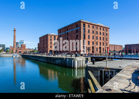 Hartley Quay and the Merseyside Maritime Museum, Albert Dock, Liverpool, Merseyside, England, UK Stock Photo