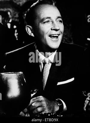 ANYTHING GOES (1956) BING CROSBY, DONALD O'CONNOR ANYT 002P Stock Photo ...