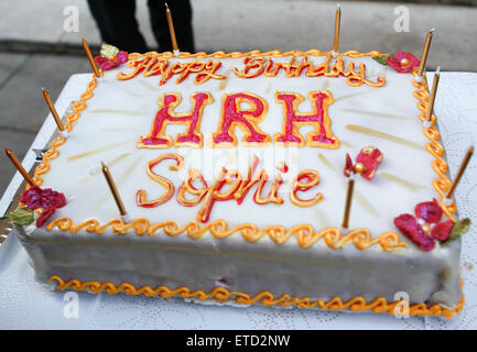 The Earl and Countess of Wessex visit Tomorrow's People Social Enterprise's at St. Anselm'a Church in Kennington on her 50th birthday  Featuring: Birthday cake Where: London, United Kingdom When: 20 Jan 2015 Credit: WENN.com Stock Photo