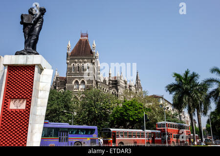 Mumbai India,Fort Mumbai,Kala Ghoda,Floral Fountain,Hutatma Chowk,Martyr's Square,Samyukta Maharashtra movement memorial,BEST bus,coach,traffic,Orient Stock Photo