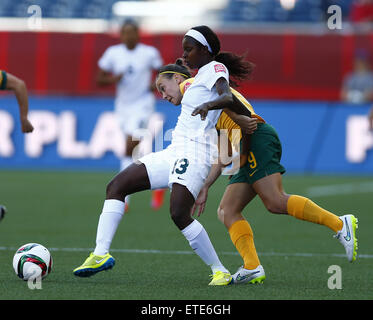 Winnipeg, Canada. 12th June, 2015. Nigeria's Ngozi Okobi (front) vies with Australia's Caitlin Foord during the group D match at the 2015 FIFA Women's World Cup in Winnipeg, Canada, June 12, 2015. Credit:  Ding Xu/Xinhua/Alamy Live News Stock Photo