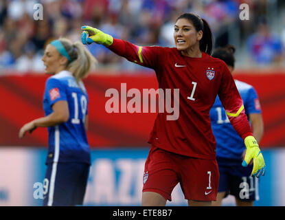 Winnipeg, Canada. 12th June, 2015. Hope Solo, goalkeeper of the United States, reacts during the Group D match against Sweden at Winnipeg Stadium in Winnipeg, Canada on June 12, 2015. ) Credit:  Xinhua/Alamy Live News Stock Photo