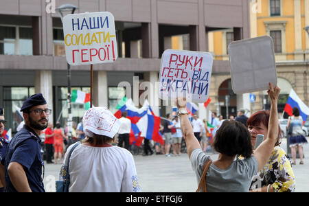 Bologna, Italy. 13th June, 2015. Ukrainian women protest during a demonstration against the sanctions given to Russian Federation on 13 Saturday June 2016 in XX September Square at Bologna. Credit:  Andrea Spinelli/Alamy Live News Stock Photo