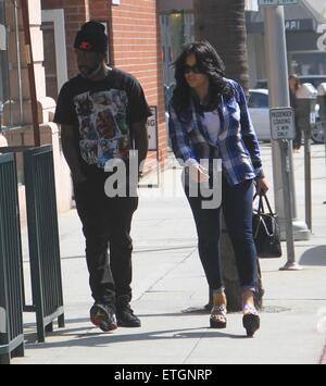 Shawn Stockman with his wife Sharonda go shopping in Beverly Hills ...