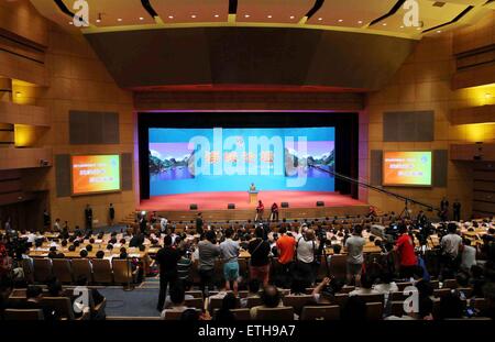 Xiamen, China's Fujian Province. 14th June, 2015. The 7th Straits Forum opened in Xiamen, southeast China's Fujian Province, June 14, 2015. © Wei Peiquan/Xinhua/Alamy Live News Stock Photo
