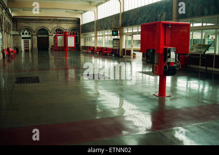 middlesbrough-railway-station-13th-october-1994-stock-photo-alamy