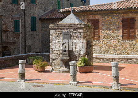 europe, italy, tuscany, casal di pari, medieval cistern Stock Photo