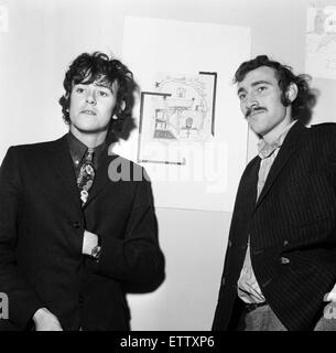 Donovan and his friend Gypsy Dave at Television House ahead of the screening of 'A Boy Called Donovan.' 11th January 1966. Stock Photo