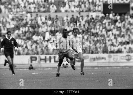 Brazil vs Czechoslovakia 1970 World Cup Group C. Brazil won 4-1 On the eve of Brazil's opening match in the 1970 World Cup expectations weren't as high as one might think in retrospect.  The then two-fold World Champions had left a poor impression in the Stock Photo