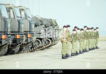 39th Regiment Royal Artillery, part of 1st Artillery Brigade, aka The Welsh Gunners,  showcase their Multiple Launch Rocket System at Albemarle Barracks, Northumberland, 9th November 1995. Stock Photo