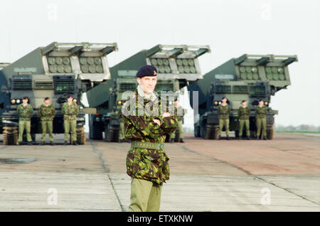 39th Regiment Royal Artillery, part of 1st Artillery Brigade, aka The Welsh Gunners,  showcase their Multiple Launch Rocket System at Albemarle Barracks, Northumberland, 9th November 1995. Pictured, Commanding Officer Lt Col Nick Clissitt. Stock Photo