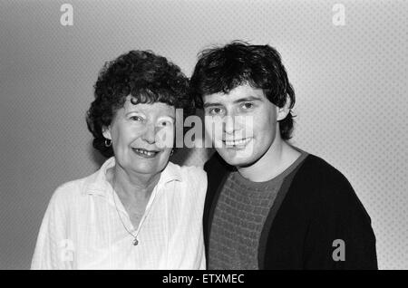 Snooker player Jimmy White pictured with his mother Lillian. 19th May 1984. Stock Photo