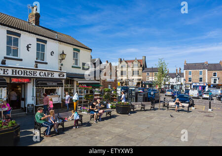 The Market Place in Thirsk, North Yorkshire, England, UK Stock Photo