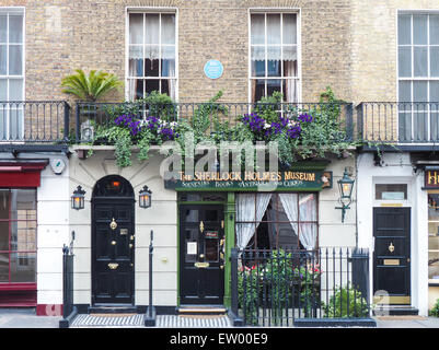 London, UK - June 10TH, 2015 - Facade of the Sherlock Holmes house and museum in 221b Baker Street. Stock Photo