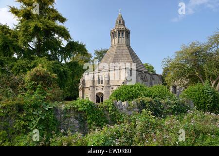 Glastonbury Abbey, Somerset, England. The 14th century Abbot’s Kitchen Stock Photo