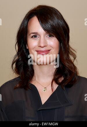 Photocall for the new play 'Permission' at MCC Theater  Featuring: Elizabeth Reaser Where: New York City, New York, United States When: 03 Apr 2015 C Stock Photo