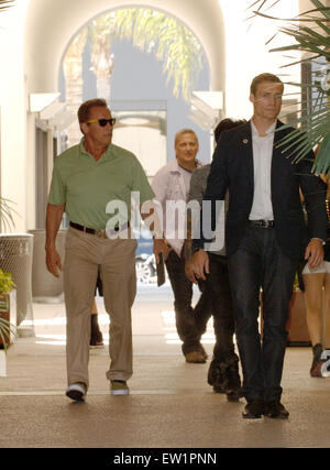 Arnold Schwarzenegger spotted out and about in Beverly Hills  Featuring: Arnold Schwarzenegger Where: Los Angeles, California, United States When: 04 Apr 2015 C Stock Photo