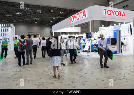 Tokyo, Japan. 17th June, 2015. Visitors gather at the Smart Community Japan 2015 in exhibition in Tokyo, Big Sight on June 17, 2015, Tokyo, Japan. The exhibition promotes both domestic and overseas next-generation technologies. The last year 39,879 visitors attend the expo during three days. This year 233 enterprises and organizations will show their products from June 17th to 19th. Credit:  Rodrigo Reyes Marin/AFLO/Alamy Live News Stock Photo