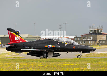 ZK020 T2 Hawk fast jet trainer Raf Valley Anglesey North Wales Uk ...