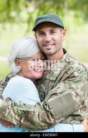 Soldier reunited with his mother Stock Photo
