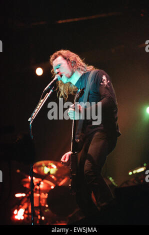 Metallica in concert at the NEC Arena, Birmingham. James Hetfield, lead singer and guitarist with the band. 4th November 1992. Stock Photo