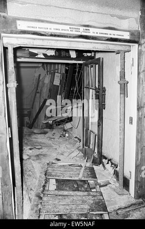 Tavern in the Town, Pub. 22nd November 1974. Bomb damage. Birmingham Pub Bombings 1974. The Tavern in the Town, a central Birmingham pub was bombed 21st November 1974, one of several bombings. Altogether, 21 people were killed and 182 people were injured. Stock Photo