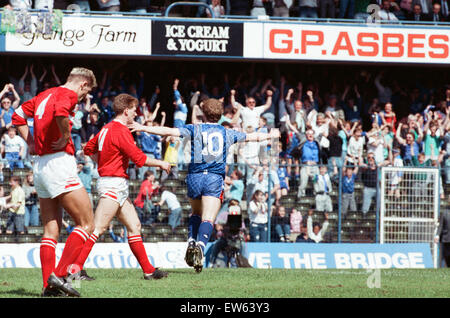 1988 middlesbrough chelsea division league second football play stamford 28th held bridge final alamy