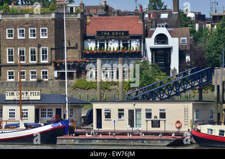 The Dove pub, Upper Mall, Hammersmith, London, England, UK Stock Photo