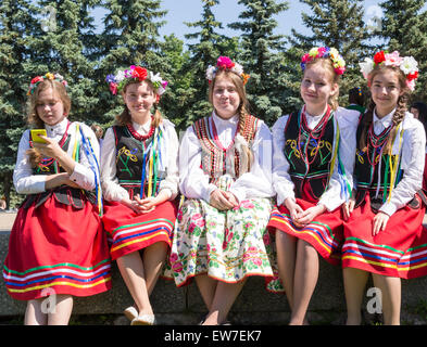 Russian women smiling in traditional clothing Siberia Russia Stock ...