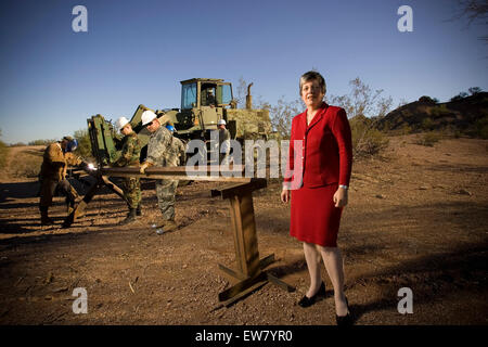 Arizona Governor Janet Napolitano, photographed at Papago Park Military Base in Phoenix. In background are National Guard Army C Stock Photo