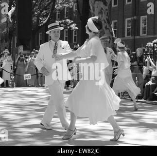 New York, NY - June 14, 2015: Atmosphere during 10th annual Jazz Age lawn party by Michael Arenella & Dreamland Orchestra on Governors Island Stock Photo