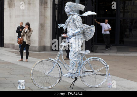 Live statue busking in London Stock Photo