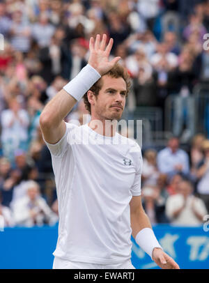 London, UK. 21st June, 2015. Queens Aegon Championship Tennis. Andy Murrary (GBR) acknowledges the crowd after this victory in the final. Credit:  Action Plus Sports/Alamy Live News