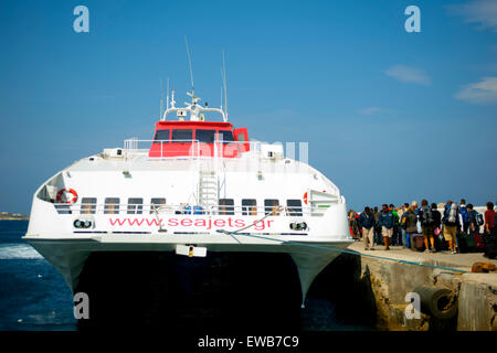 Griechenland, Kykladen, Mykonos, Seajet nach Paros, die schnelle Variante. Stock Photo