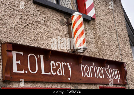 Ireland, Co Wexford, Wexford Town, Selkar Avenue, traditional  sign of O’Learys barber shop Stock Photo