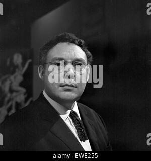 Der nächste Urlaub kommt bestimmt, Fernsehfilm, Deutschland 1966, Regie: Dieter Wendrich, Darsteller: Ralf Bendix Stock Photo