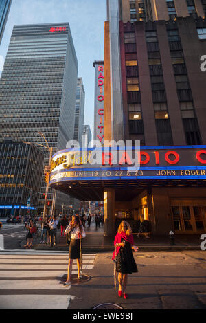 Cablevision controlled Radio City Music Hall in Rockefeller Center in Midtown Manhattan in New York on Tuesday, June 16, 2015. (© Richard B. Levine) Stock Photo