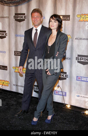 Lena Headey and Sean Bean at the Spike TV's 'Scream Awards 2011' held at the Universal Sudios Backlot in Universal City. Stock Photo