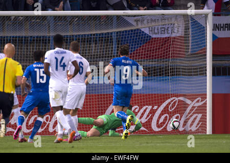 Olomouc, Czech Republic. 24th June, 2015. Marco Benassi (ITA) Football/Soccer : Marco Benassi of Italy scores a goal during the UEFA Under-21 European Championship Czech Republic 2015 Group B match between England 1-3 Italy at Andruv stadion in Olomouc, Czech Republic . © Maurizio Borsari/AFLO/Alamy Live News Stock Photo