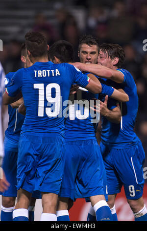 Olomouc, Czech Republic. 24th June, 2015. Italy team group (ITA) Football/Soccer : Marco Benassi of Italy celebrates after scoring their 3rd goal during the UEFA Under-21 European Championship Czech Republic 2015 Group B match between England 1-3 Italy at Andruv stadion in Olomouc, Czech Republic . © Maurizio Borsari/AFLO/Alamy Live News Stock Photo