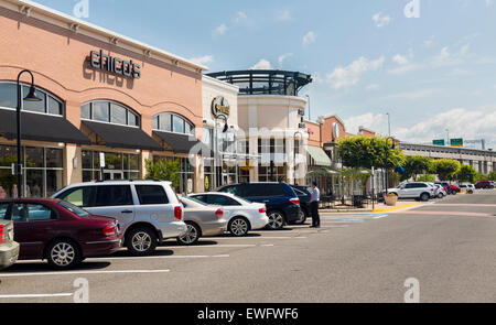 Super Target store / superstore / hypermarket in Virginia Gateway Shopping  Center, Gainesville, Virginia, USA Stock Photo - Alamy