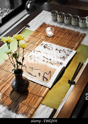 A table setting at Shiyang Shanfang restaurant, Yangmingshan National Park. Taiwan. Asia. Stock Photo