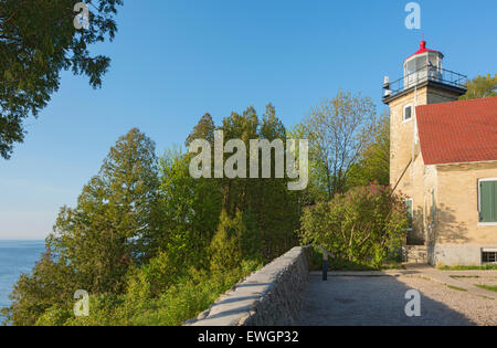 Wisconsin, Door County, Peninsula State Park, Eagle Bluff Lighthouse, manned 1868-1926, overlooks Green Bay Stock Photo