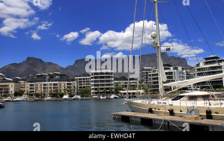 Cape Town, South Africa - December 17, 2010: View from the Victoria and Alfred Waterfront. In the distance notorious Table Mount Stock Photo