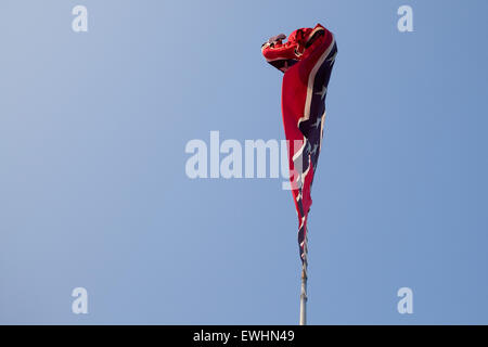 June 26, 2015 - Trimble, Tennessee, U.S - A large Confederate flag waves above the Parks Cemetery Ridge Confederate Memorial Plaza in Trimble, Tennessee. (Credit Image: © Raffe Lazarian/ZUMA Wire/ZUMAPRESS.com) Stock Photo