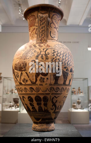 Terracotta neck amphora (storage jar). Greek, Attic, Proto-Attic, second quarter of the 7th century B.C. Attributed to the New Y Stock Photo