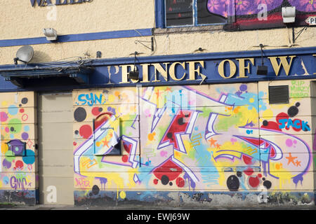 Graffiti on the Prince of Wales pub in Gloucester Stock Photo